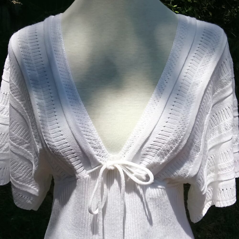 Womens Gorgeous Knitted White Deep V Front Off The Shoulders Knit Neck Tie Top🌼 - Picture 16 of 16